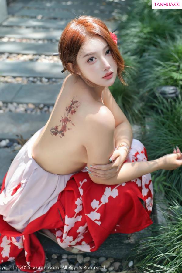   [XiuRen]高清写真图 2025.08.22 No.10683 金允希Yuki 红色和服第54张图片